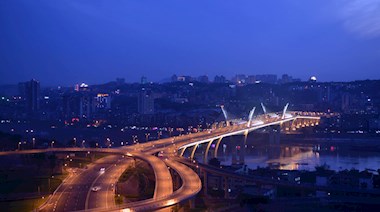 国窖大桥夜景